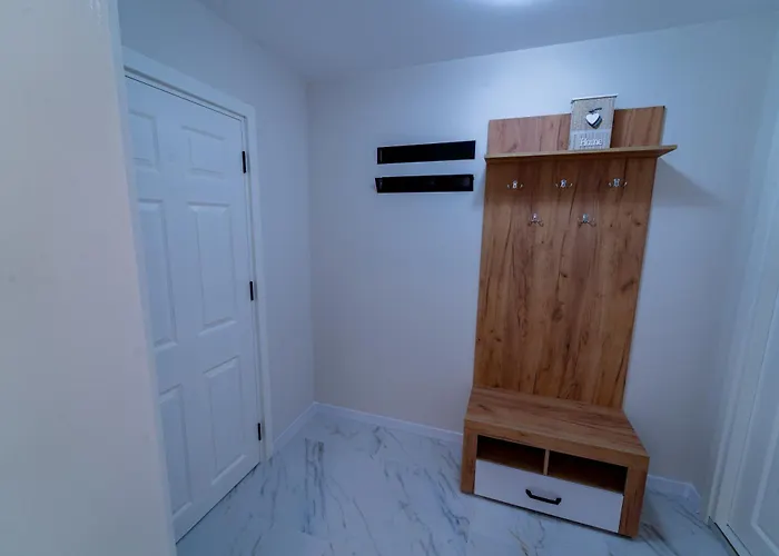 катлея Hisarya