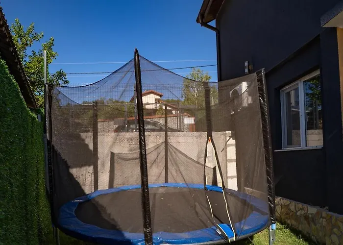 катлея Hisarya